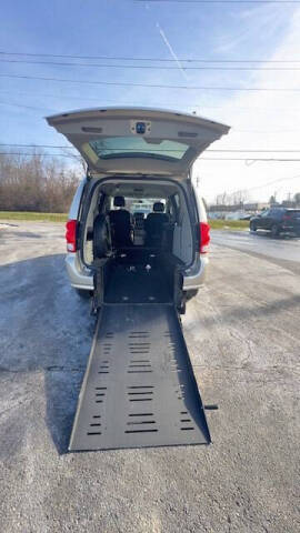 2013 Dodge Grand Caravan SE