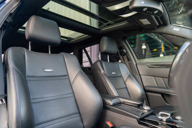 2012 Mercedes-Benz E-Class 34