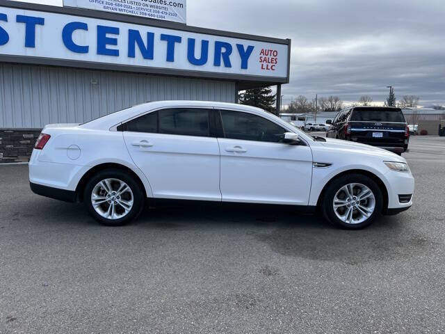 2019 Ford Taurus SEL