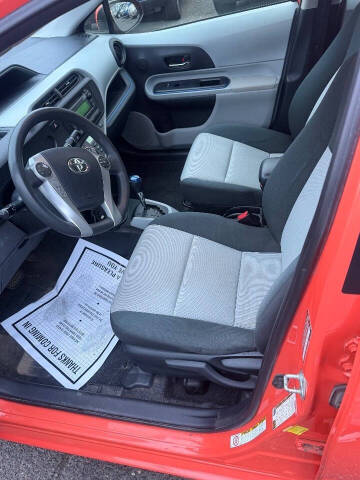 2012 Toyota Prius c Two