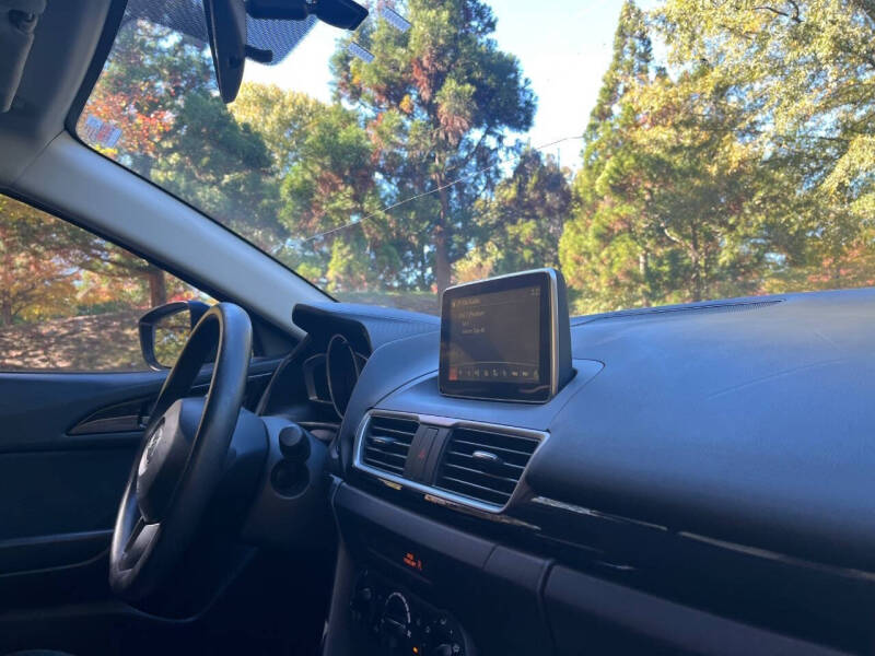 2016 Mazda MAZDA3 i Sport