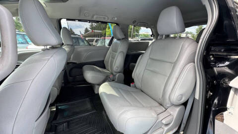 2017 Toyota Sienna