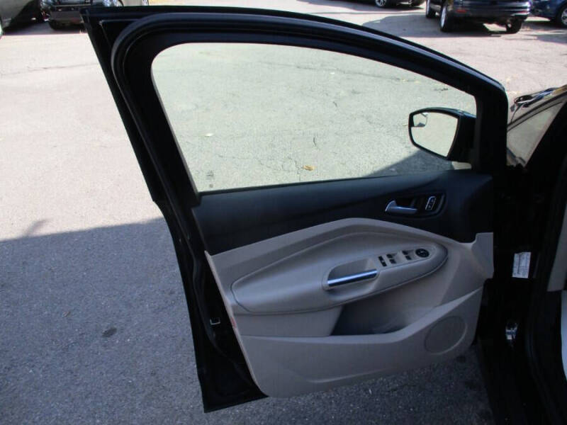 2014 Ford C-MAX Hybrid SE