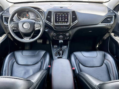 2022 Jeep Cherokee Trailhawk