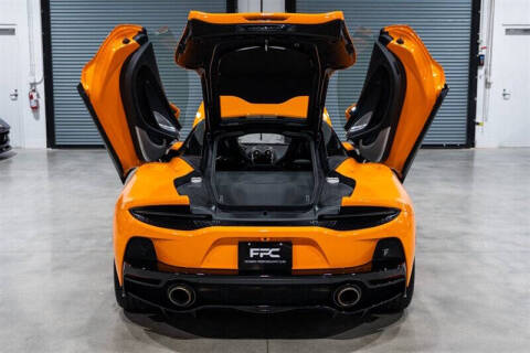 2023 McLaren GT