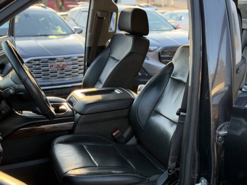 2016 GMC Yukon XL SLT