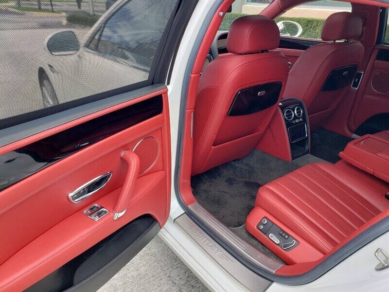 2015 Bentley Flying Spur 10