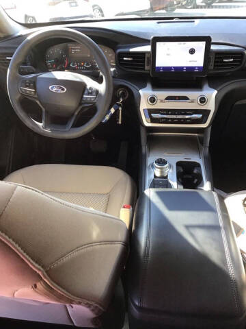 2022 Ford Explorer