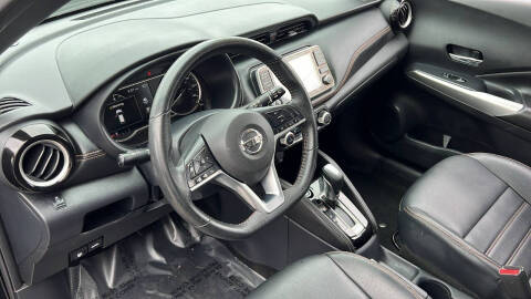 2019 Nissan Kicks SR