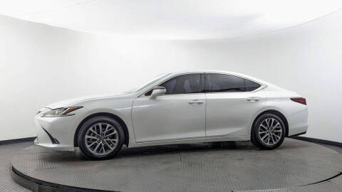 2023 Lexus ES 350
