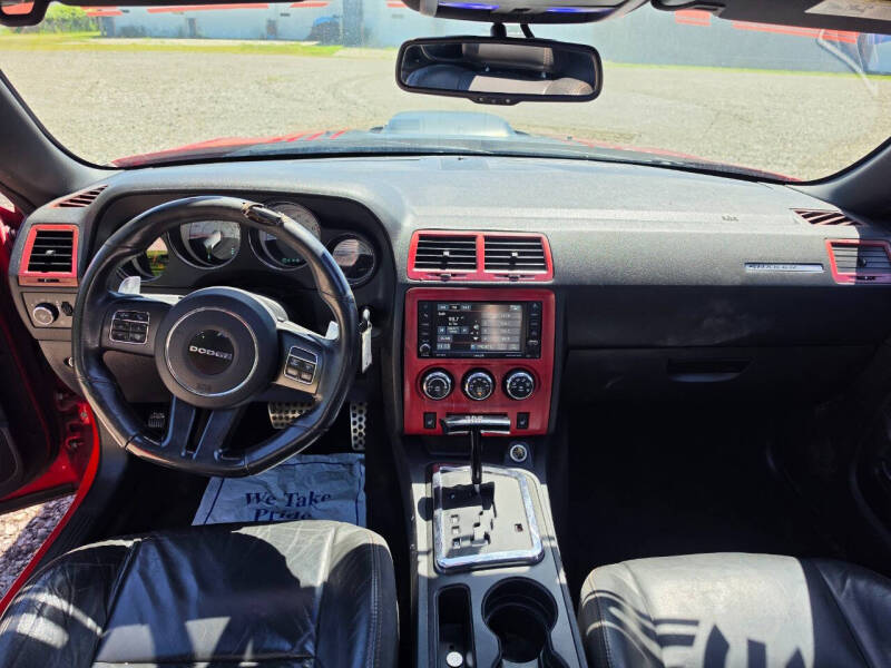 2014 Dodge Challenger R/T Shaker Package