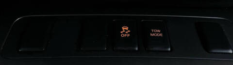 2013 Nissan Armada SV