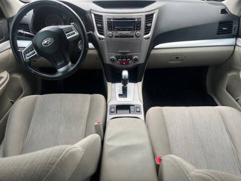 2013 Subaru Legacy 2.5i Premium