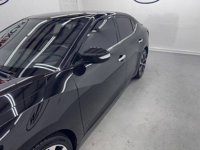 2016 Nissan Maxima