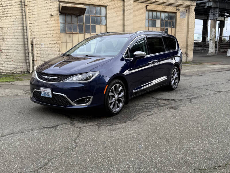 2017 Chrysler Pacifica Limited