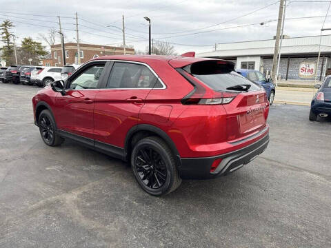 2023 Mitsubishi Eclipse Cross LE