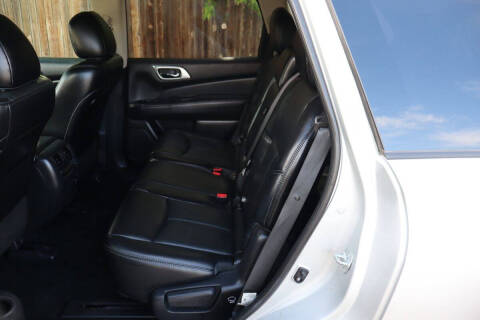 2016 Nissan Pathfinder Platinum