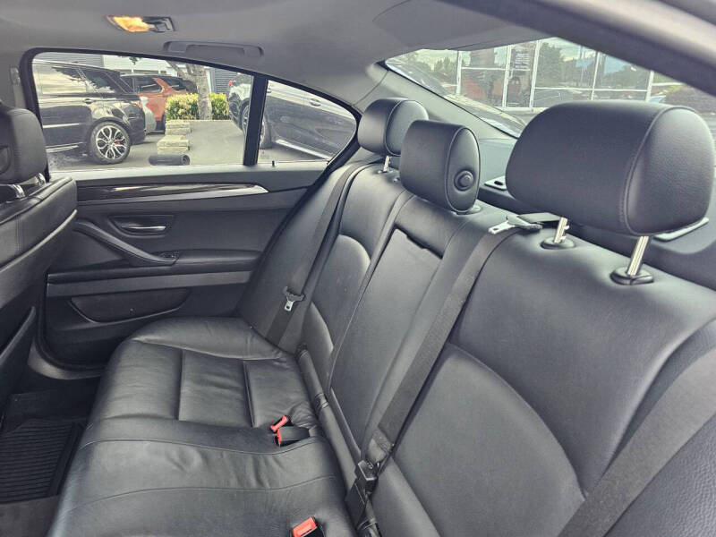 2013 BMW 5 Series 528i xDrive