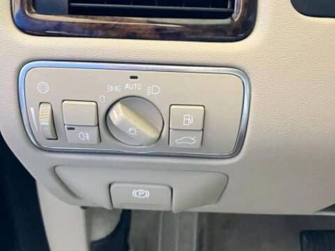 2016 Volvo XC70 T5 Premier