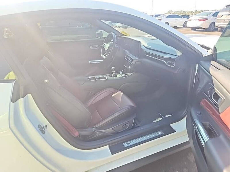 2024 Ford Mustang GT Premium