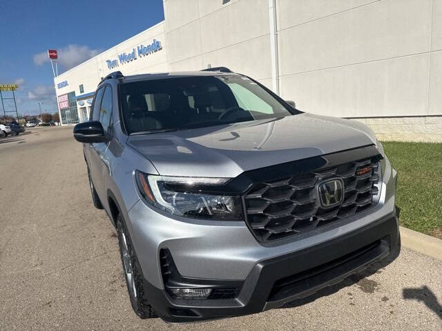 2025 Honda Passport for sale at Tom Wood Honda in Anderson IN