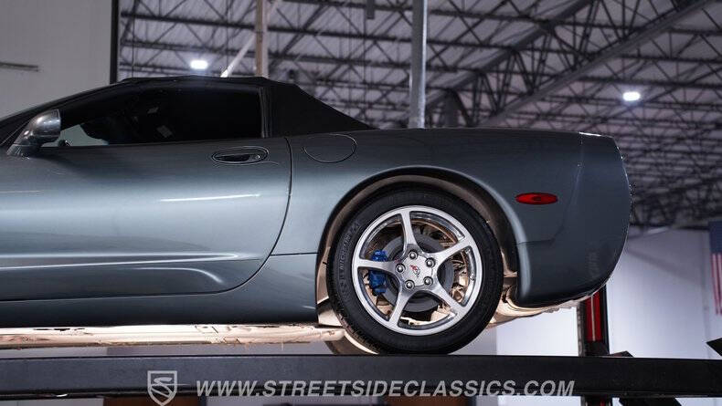 2004 Chevrolet Corvette