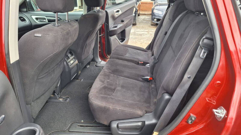 2014 Nissan Pathfinder S