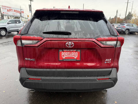 2025 Toyota RAV4 Hybrid XLE