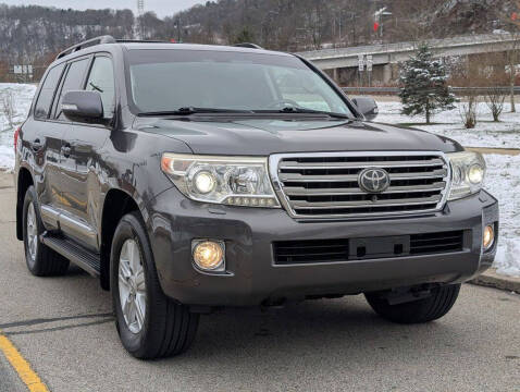 2013 Toyota Land Cruiser