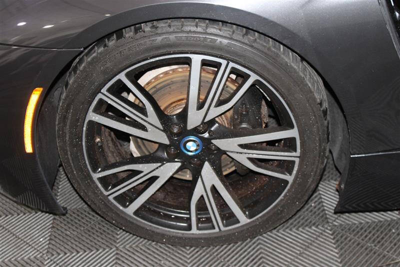 2015 BMW i8