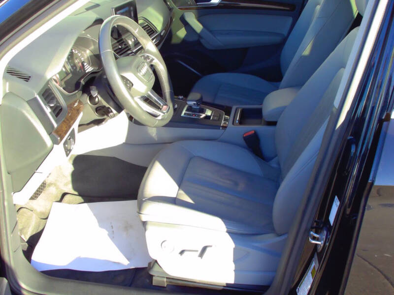 2019 Audi Q5 quattro Premium 45 TFSI