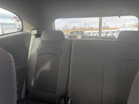 2017 Chevrolet Traverse LT