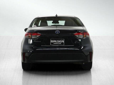 2025 Toyota Corolla Hybrid LE