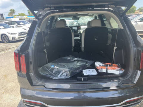 2023 Kia Sorento Plug-In Hybrid SX Prestige