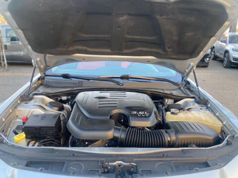 2019 Chrysler 300 Touring L