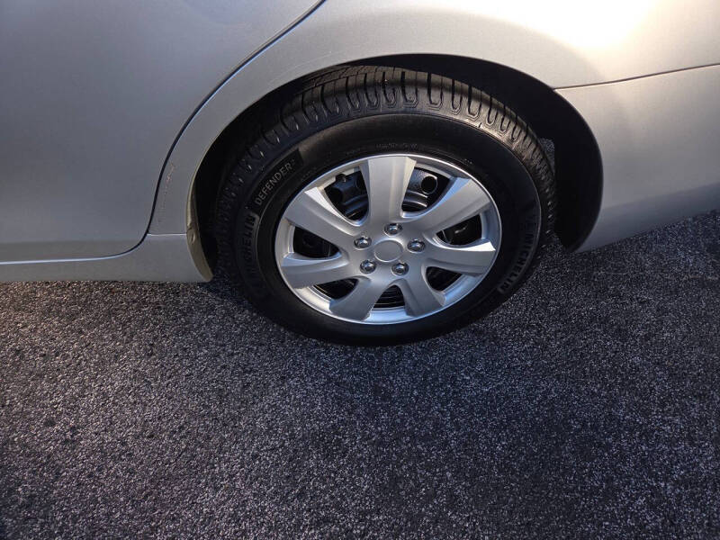 2010 Toyota Camry LE