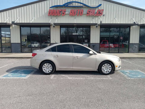 2011 Chevrolet Cruze for sale at DOUG'S AUTO SALES INC in Pleasant View TN