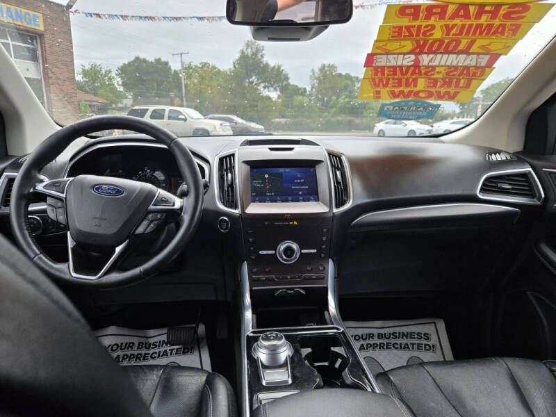 2020 Ford Edge Titanium