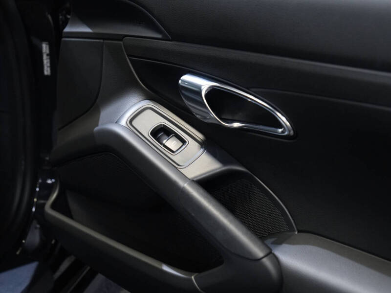 2014 Porsche Cayman