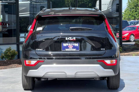 2026 Kia Niro LX