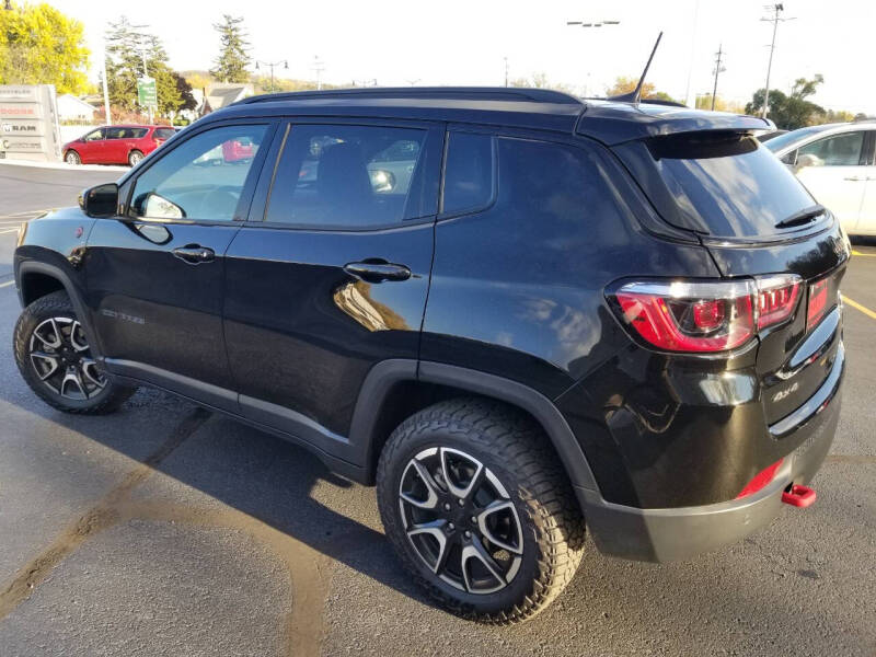 2024 Jeep Compass Trailhawk