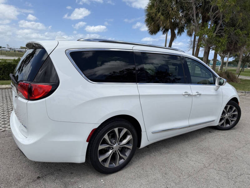 2018 Chrysler Pacifica Limited