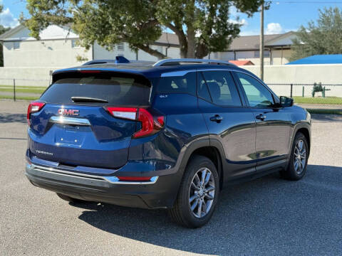 2023 GMC Terrain SLT