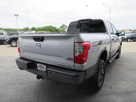 2017 Nissan Titan XD