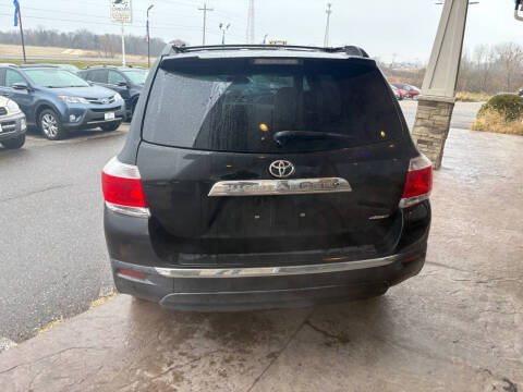 2013 Toyota Highlander SE