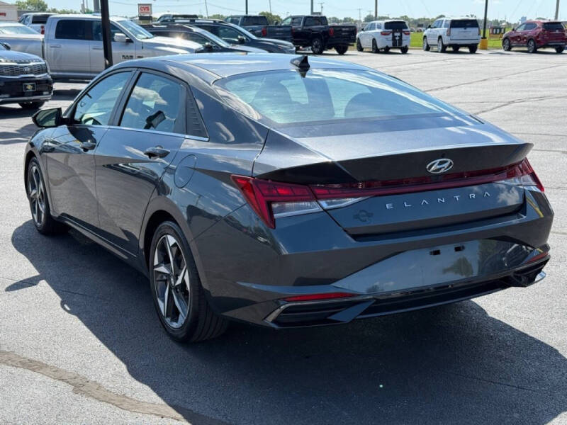 2021 Hyundai Elantra