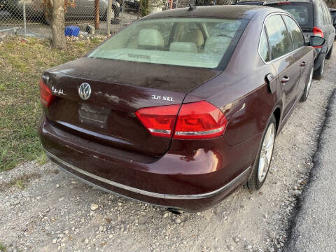 2012 Volkswagen Passat V6 SEL Premium