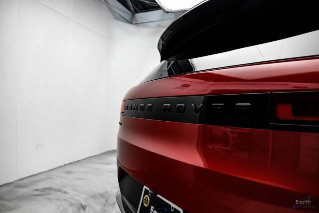 2024 Land Rover Range Rover Sport P360 SE