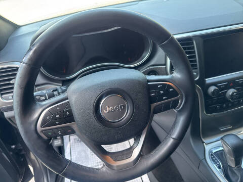 2018 Jeep Grand Cherokee Laredo