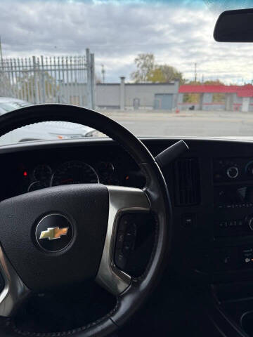 2018 Chevrolet Express 2500